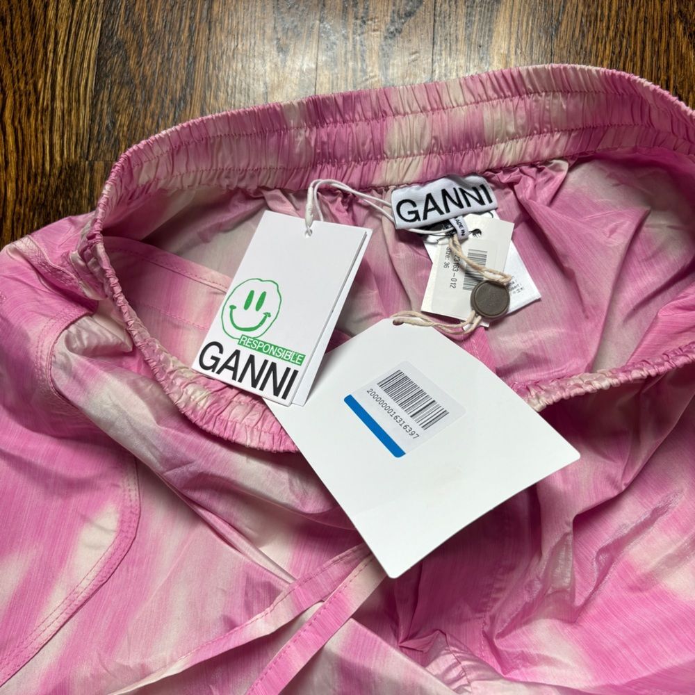 GANNI Pink Casual Shorts 36 US 2 NWT - Picture 6 of 6